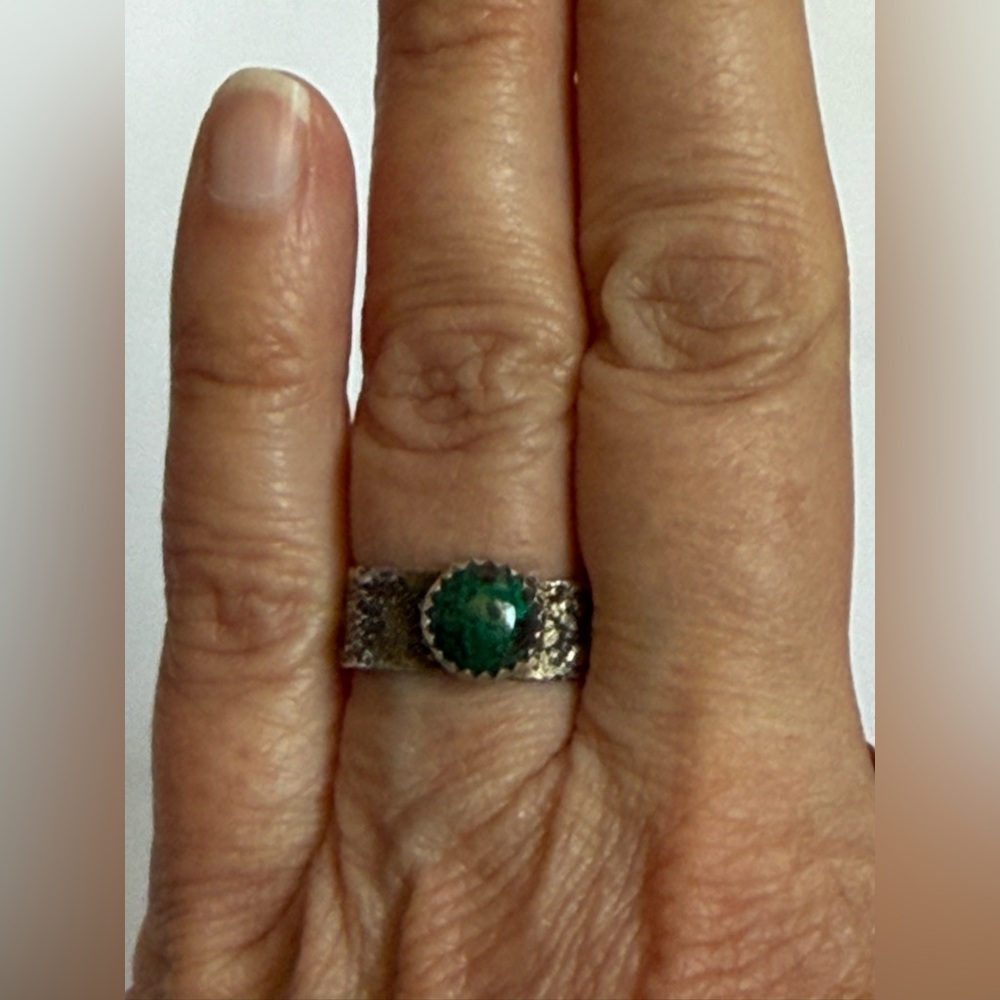 Size 7 Chrysocolla in a Silver Metal ring Setting - One of a Kind Handcrafted - Picture 8 of 9